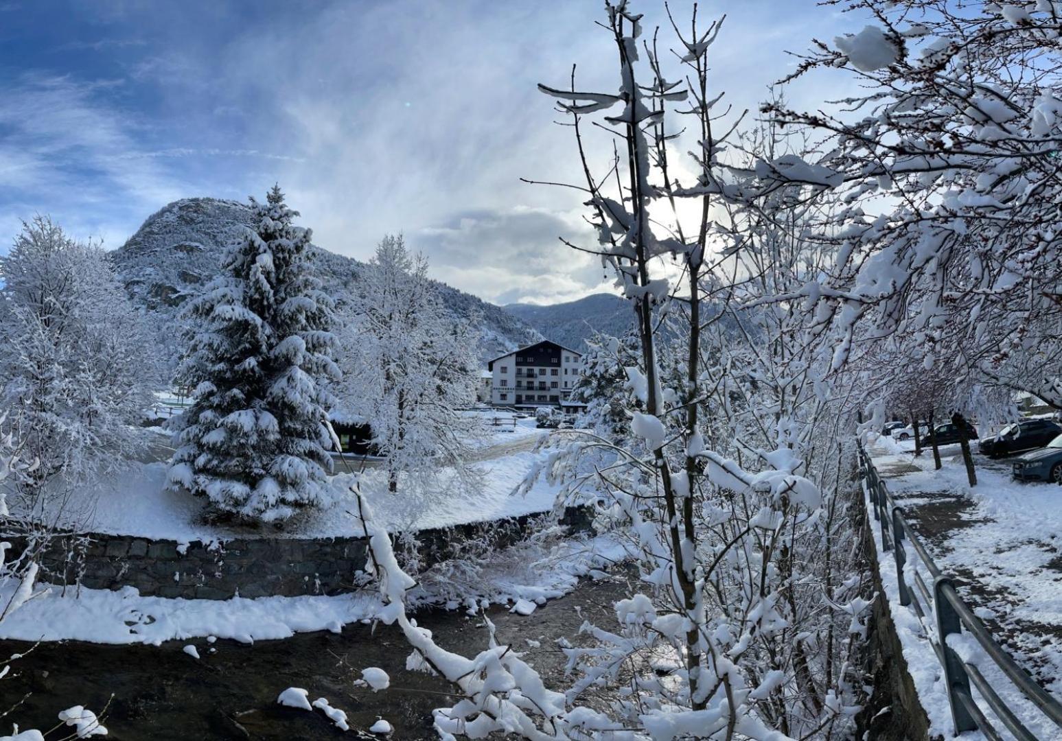 Residence Beau Sejour Antey-Saint-Andre Bagian luar foto