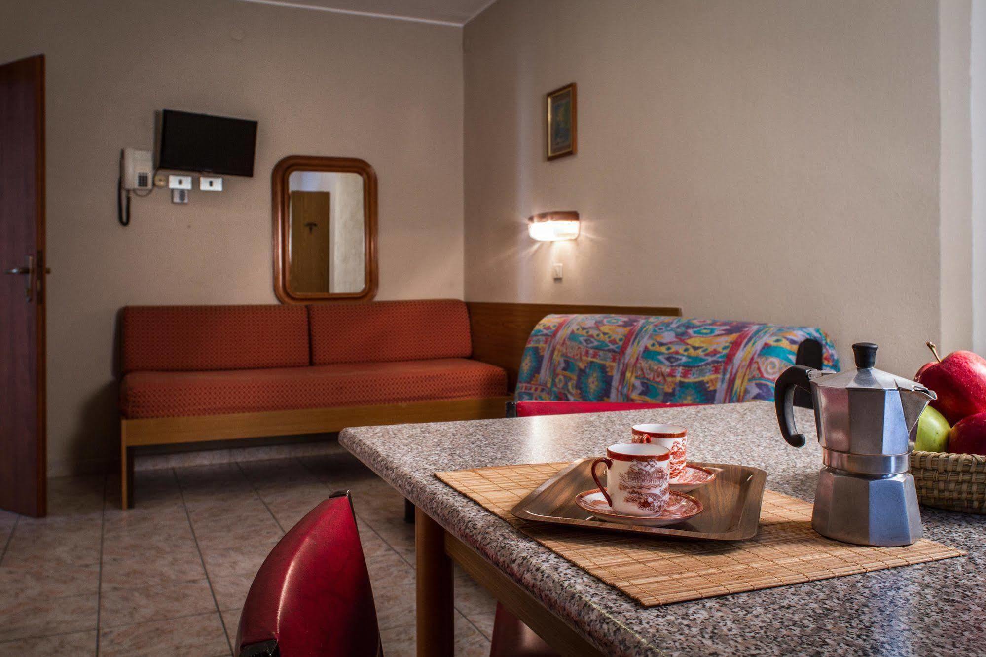 Residence Beau Sejour Antey-Saint-Andre Bagian luar foto