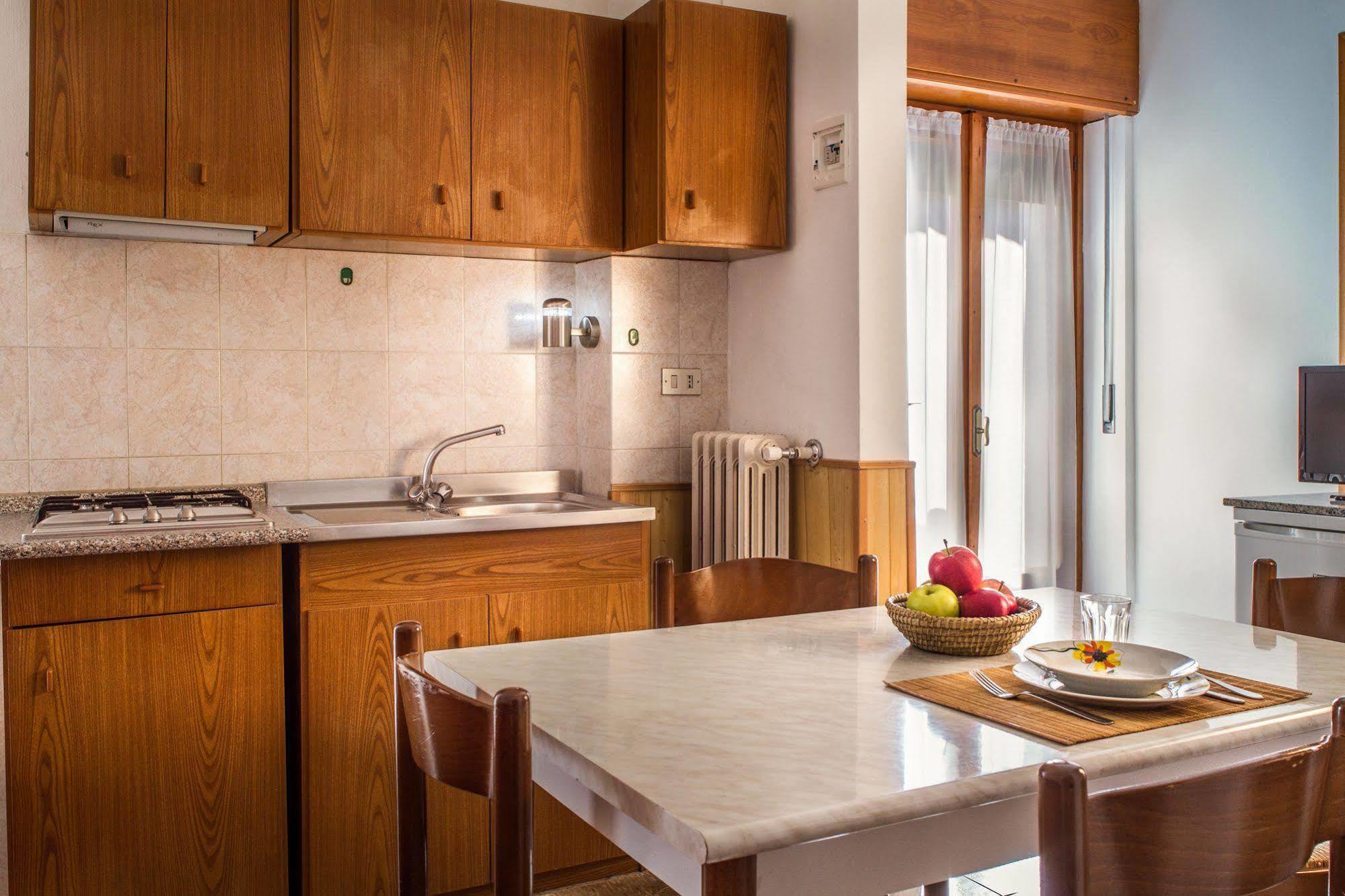 Residence Beau Sejour Antey-Saint-Andre Bagian luar foto